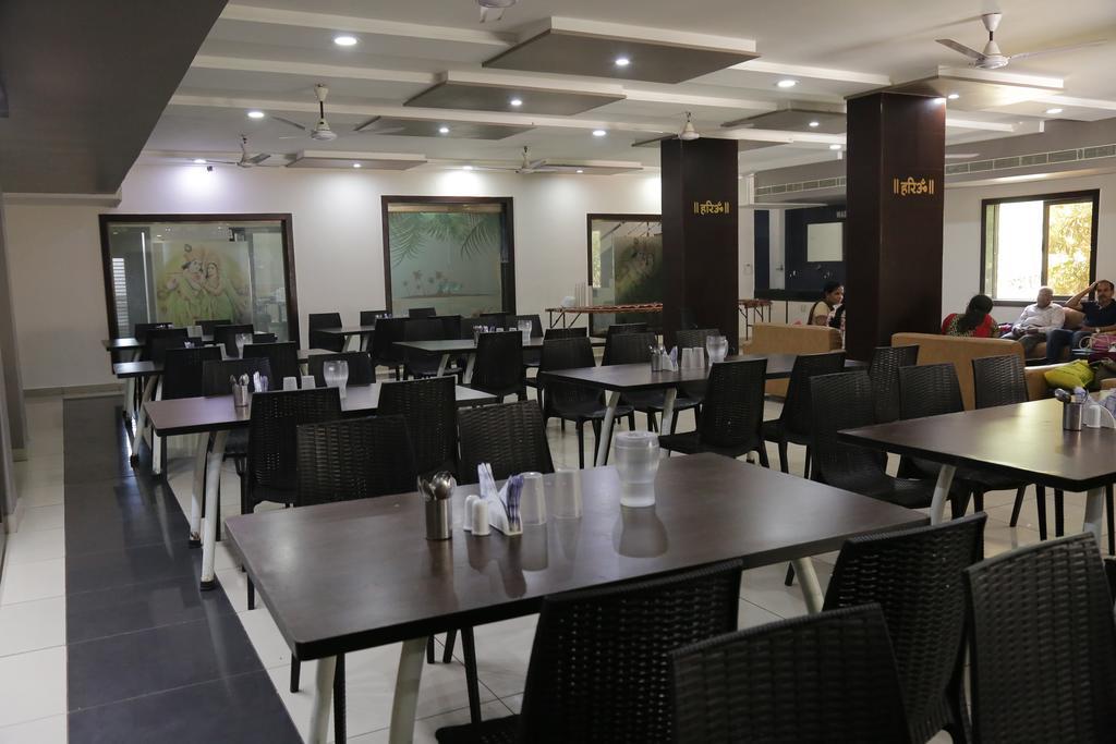 Hotel Rudra Plaza Dwārka Exterior foto